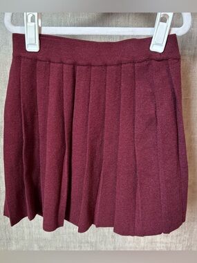 Zara Girls Burgundy Pleated Knit Skirt
